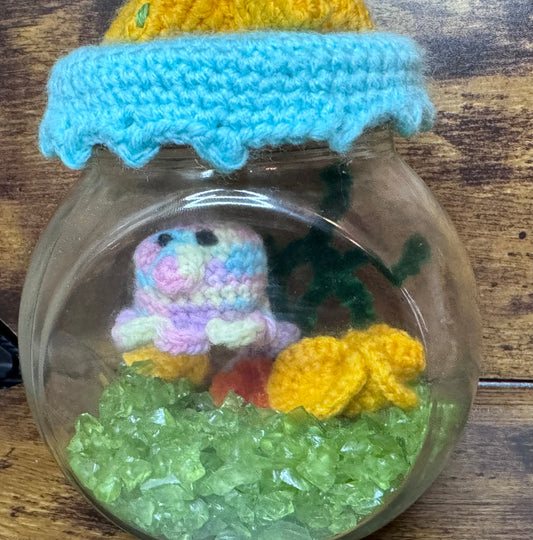 No Fuss Mini Fish Tank- One of a kind!